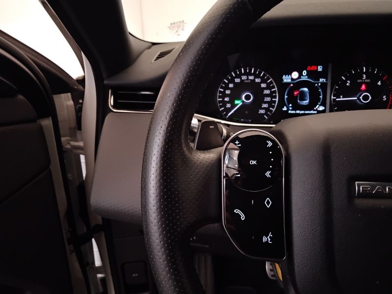 GuidiCar - LAND ROVER Range Rover Evoque 2020 Evoque 2.0d i4 mhev R-Dynamic S awd 150cv auto Usato